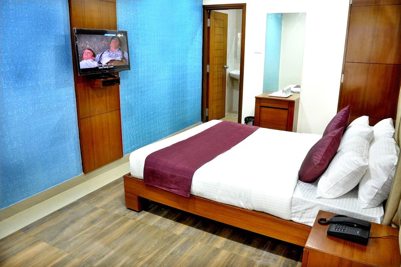 โศภา เอนเคลฟ Hotel บังกาลอร์ ภายนอก รูปภาพ